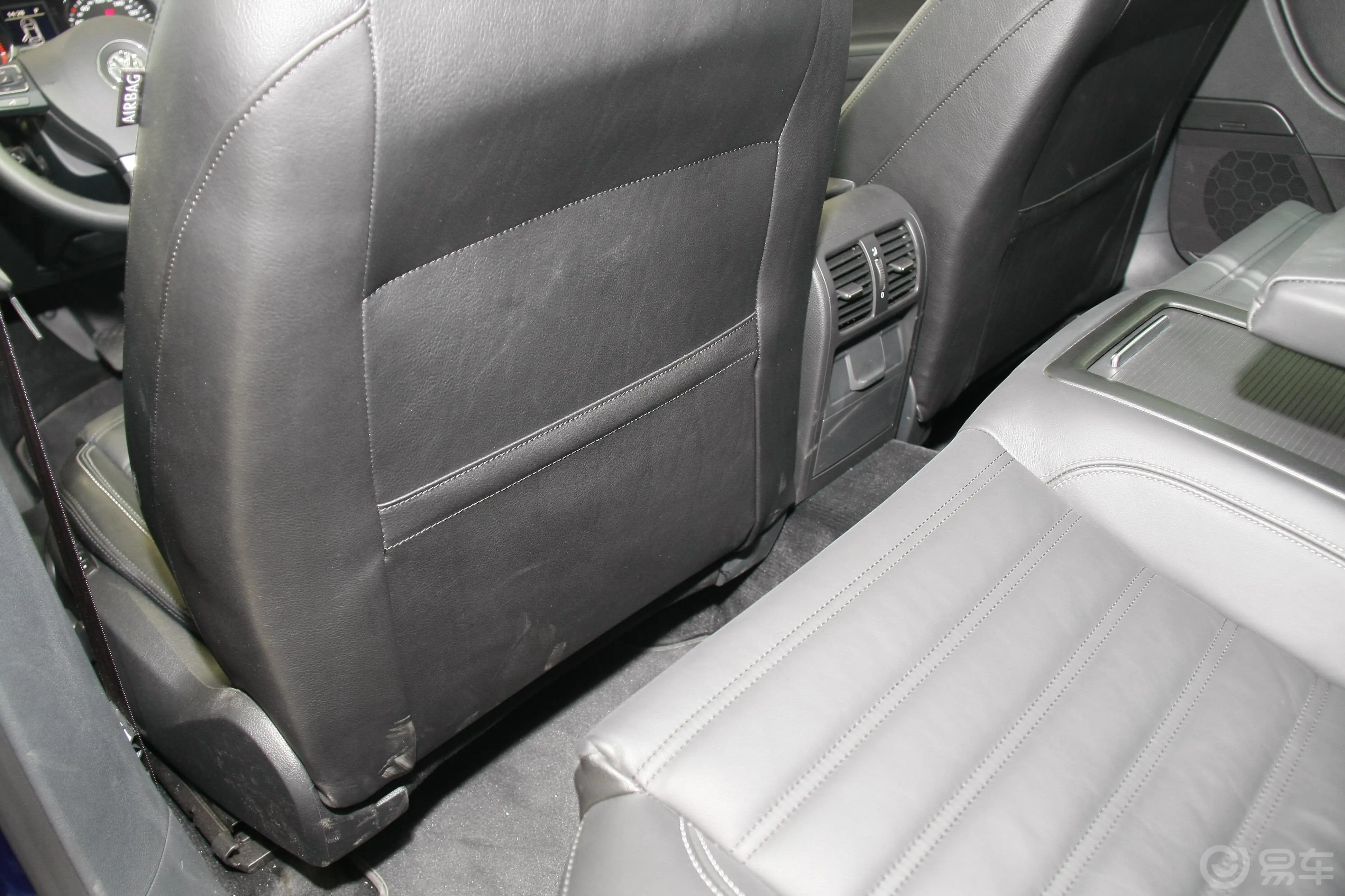 大众CC3.6L V6 舒适版前排座椅后储物袋
