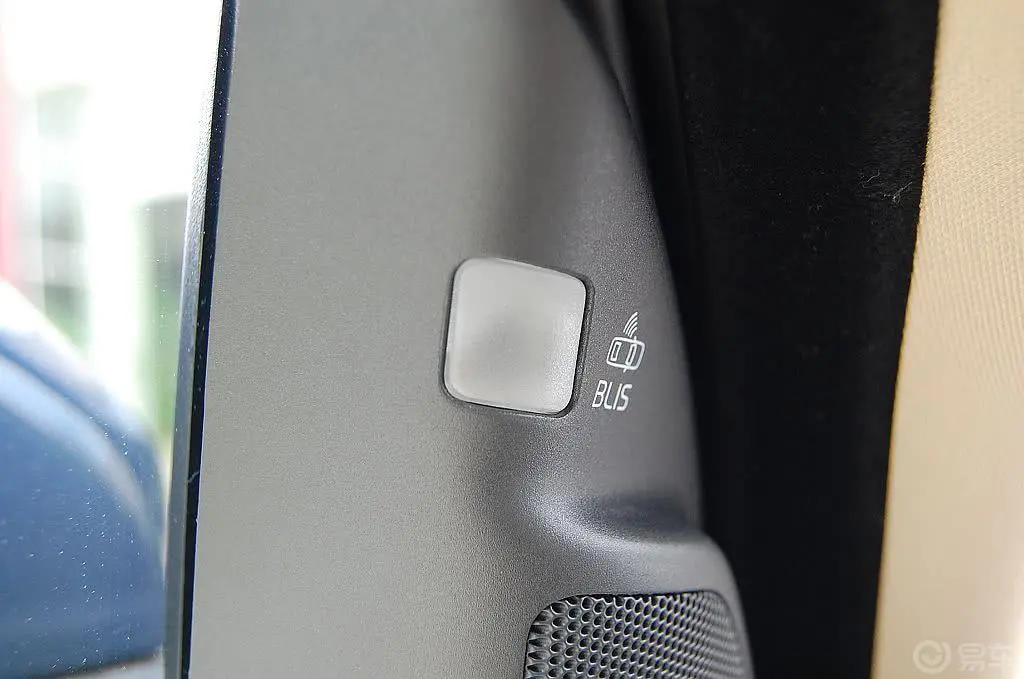 沃尔沃S80L3.0 T6 AWD 智尊版内饰