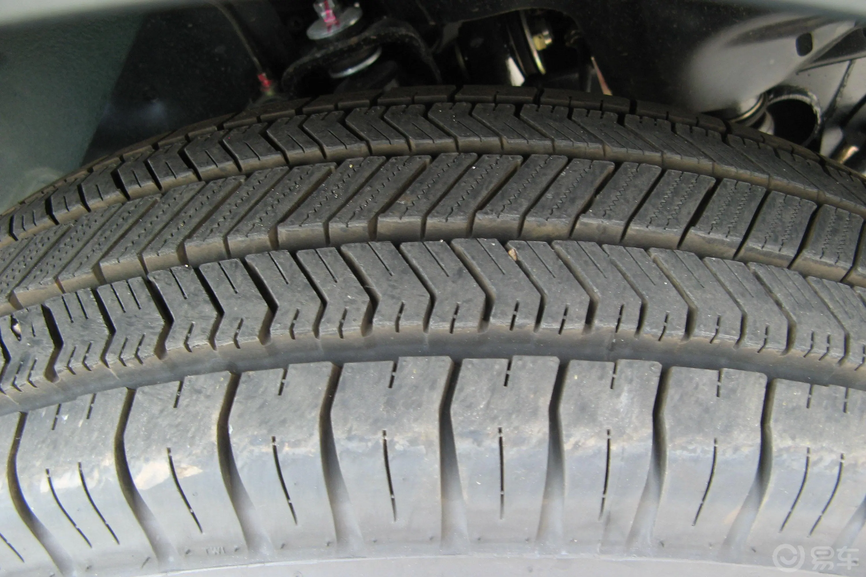 黑金刚CFA6470M3 舒适型轮胎花纹