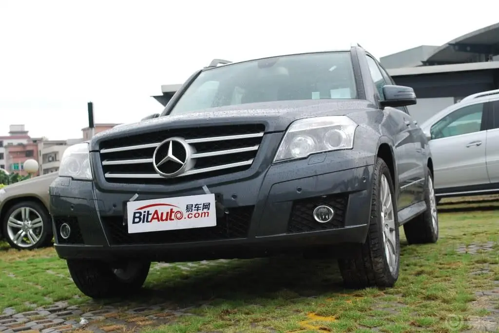 奔驰GLK级(进口)GLK 300 4MATIC 豪华型外观