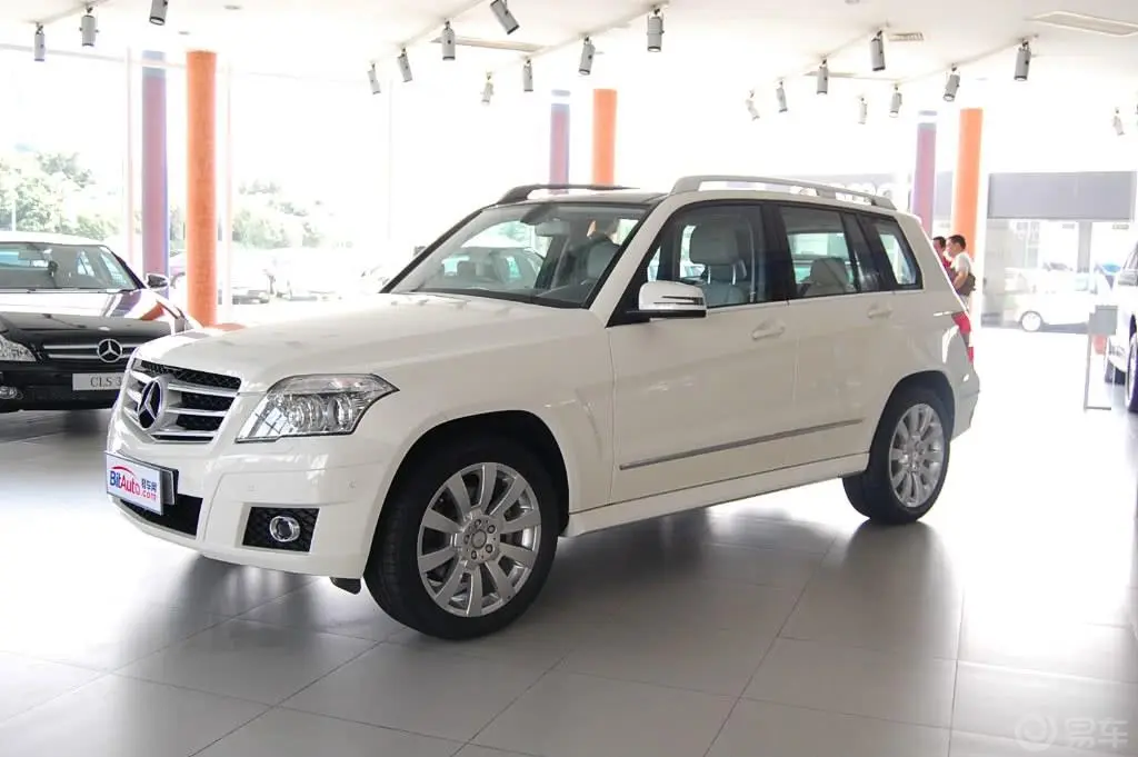 奔驰GLK级(进口)GLK 300 4MATIC 豪华型外观