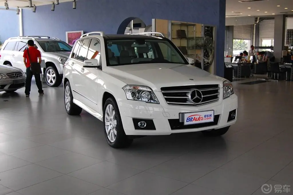 奔驰GLK级(进口)GLK 300 4MATIC 豪华型外观