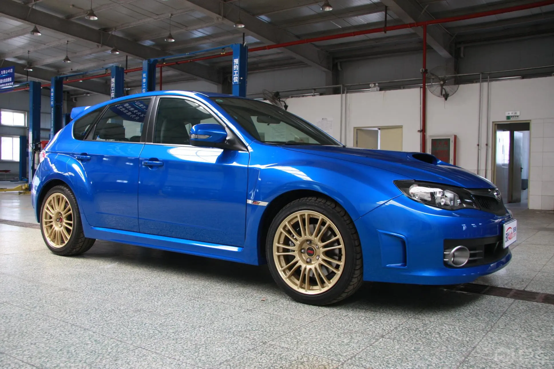 斯巴鲁WRXImpreza WRX STI加强版外观