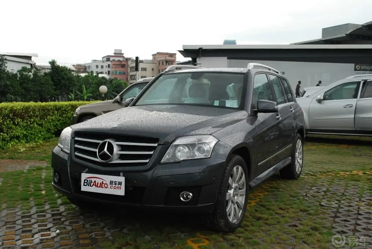 奔驰GLK级(进口)GLK 300 4MATIC 豪华型外观