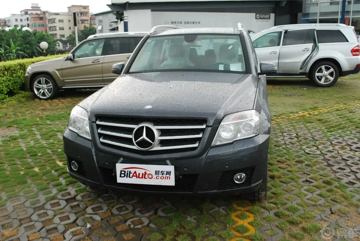 奔驰GLK级(进口)GLK 300 4MATIC 豪华型外观