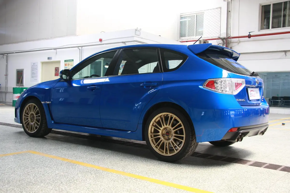 斯巴鲁WRXImpreza WRX STI加强版外观