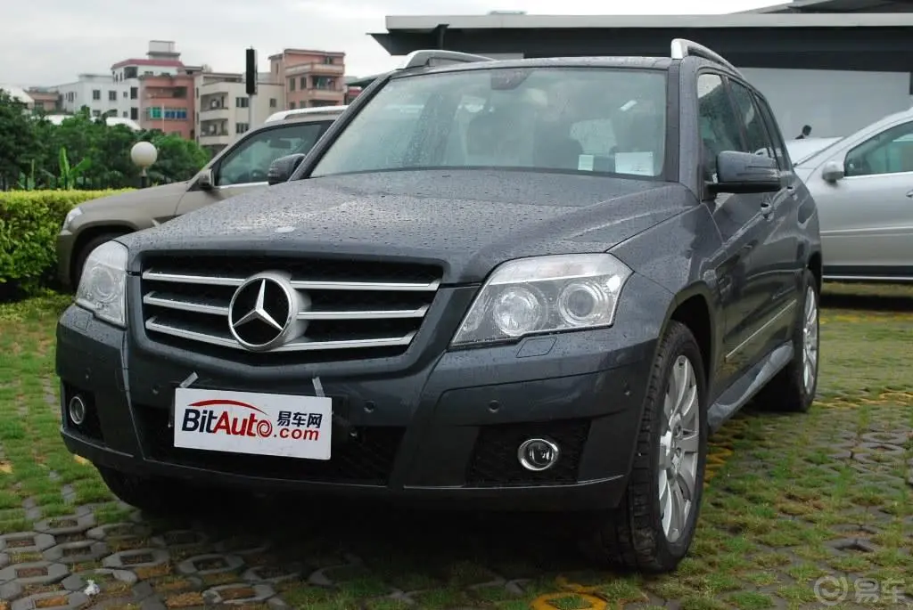 奔驰GLK级(进口)GLK 300 4MATIC 豪华型外观