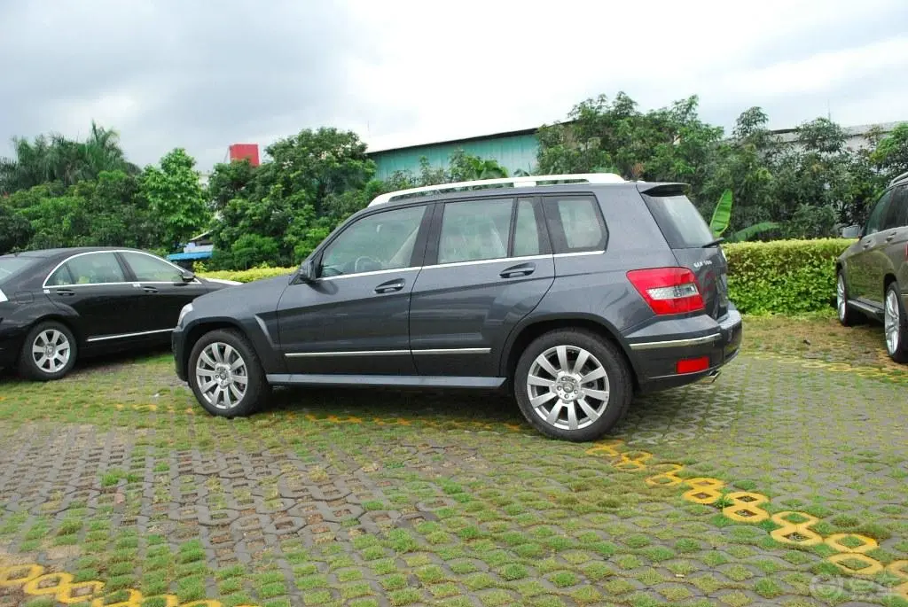 奔驰GLK级(进口)GLK 300 4MATIC 豪华型外观