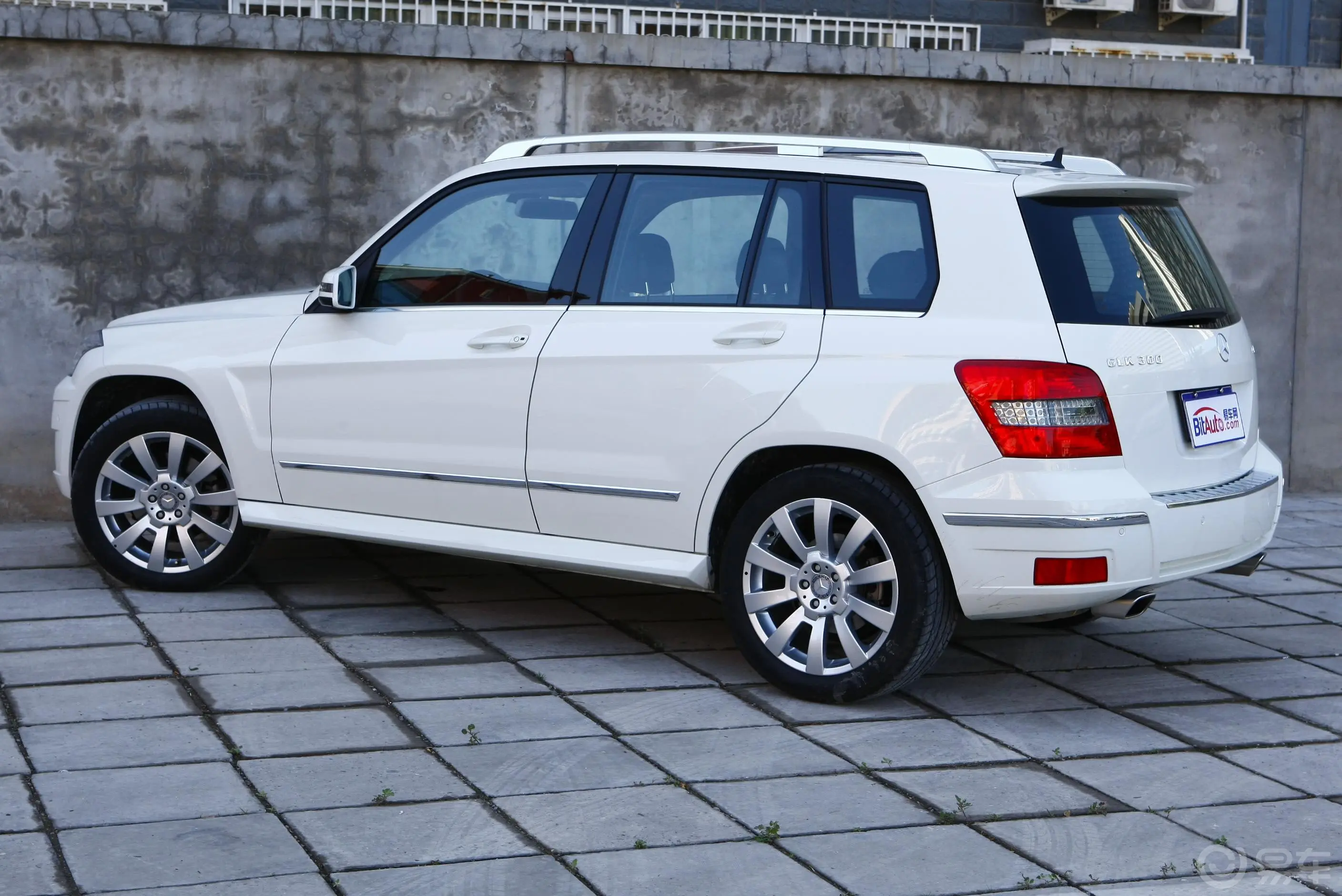 奔驰GLK级(进口)GLK 300 4MATIC 豪华型外观