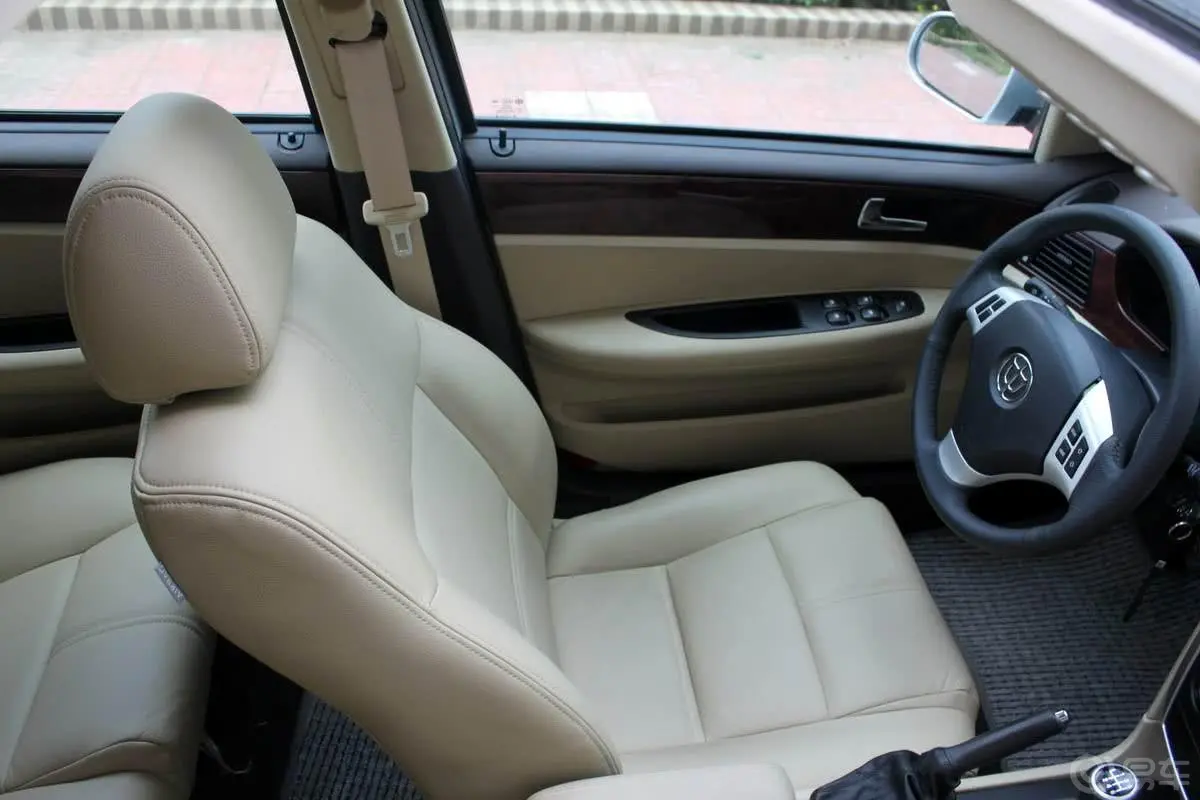 骏捷Wagon 1.8MT 舒适型座椅特殊细节