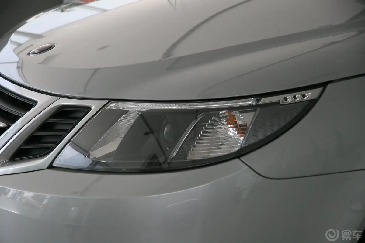 Saab 9-3Aero 2.8TS运动轿车外观