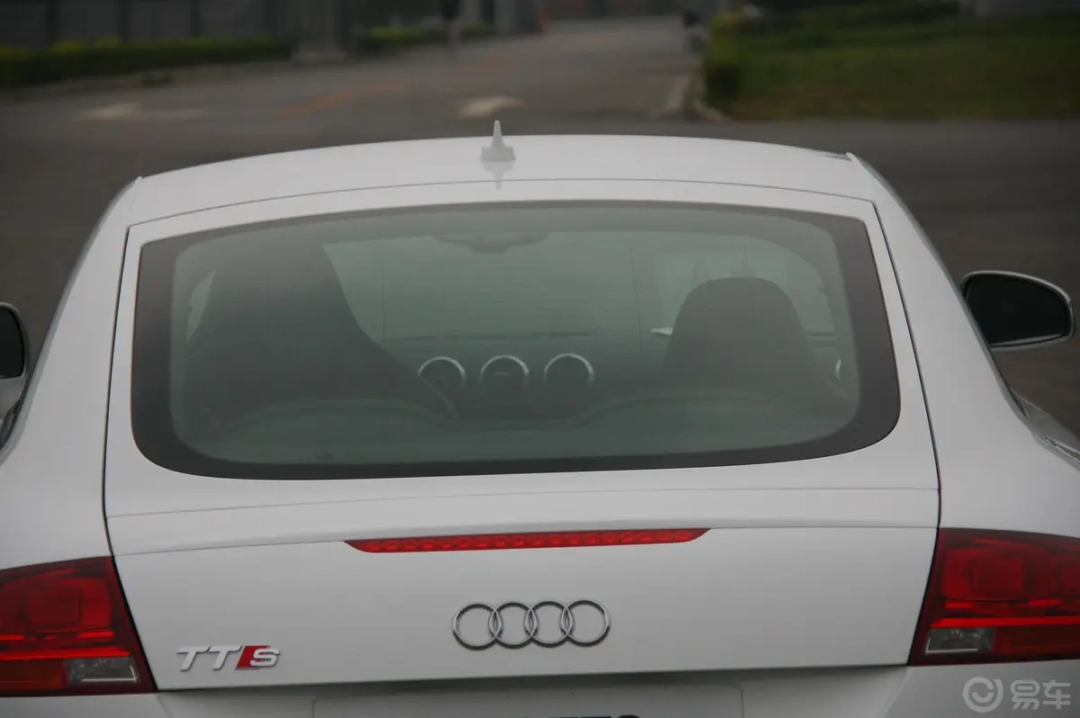 奥迪TTTTS Coupe 2.0 TFSI quattro S tronic外观