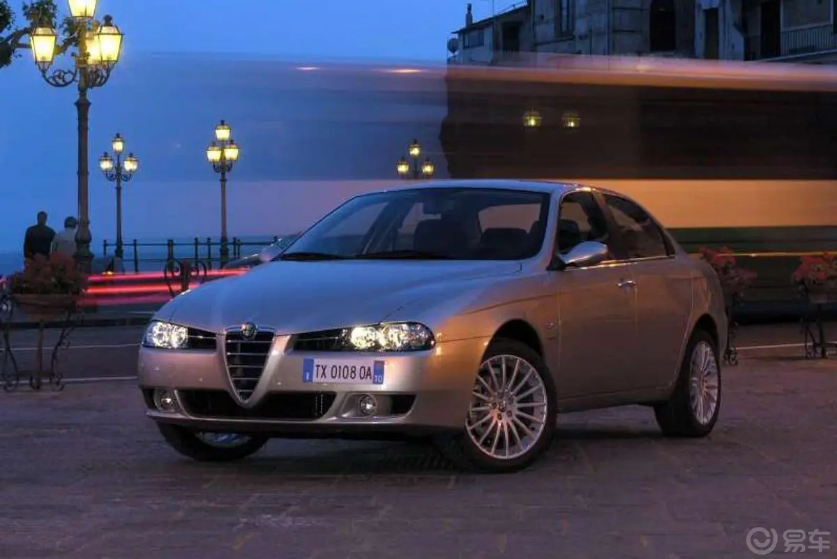 ALFA 156156 2.0外观