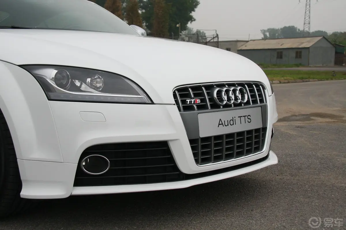 奥迪TTTTS Coupe 2.0 TFSI quattro S tronic外观