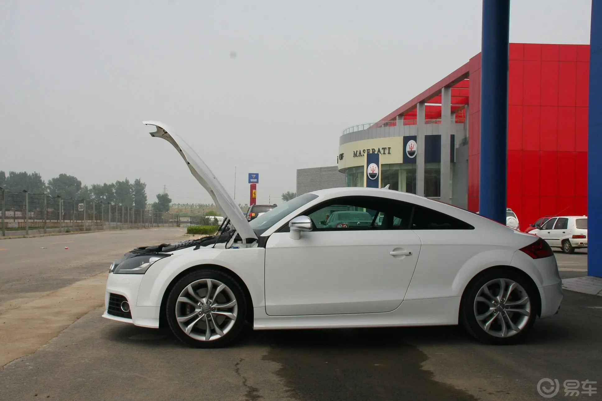 奥迪TTTTS Coupe 2.0 TFSI quattro S tronic外观