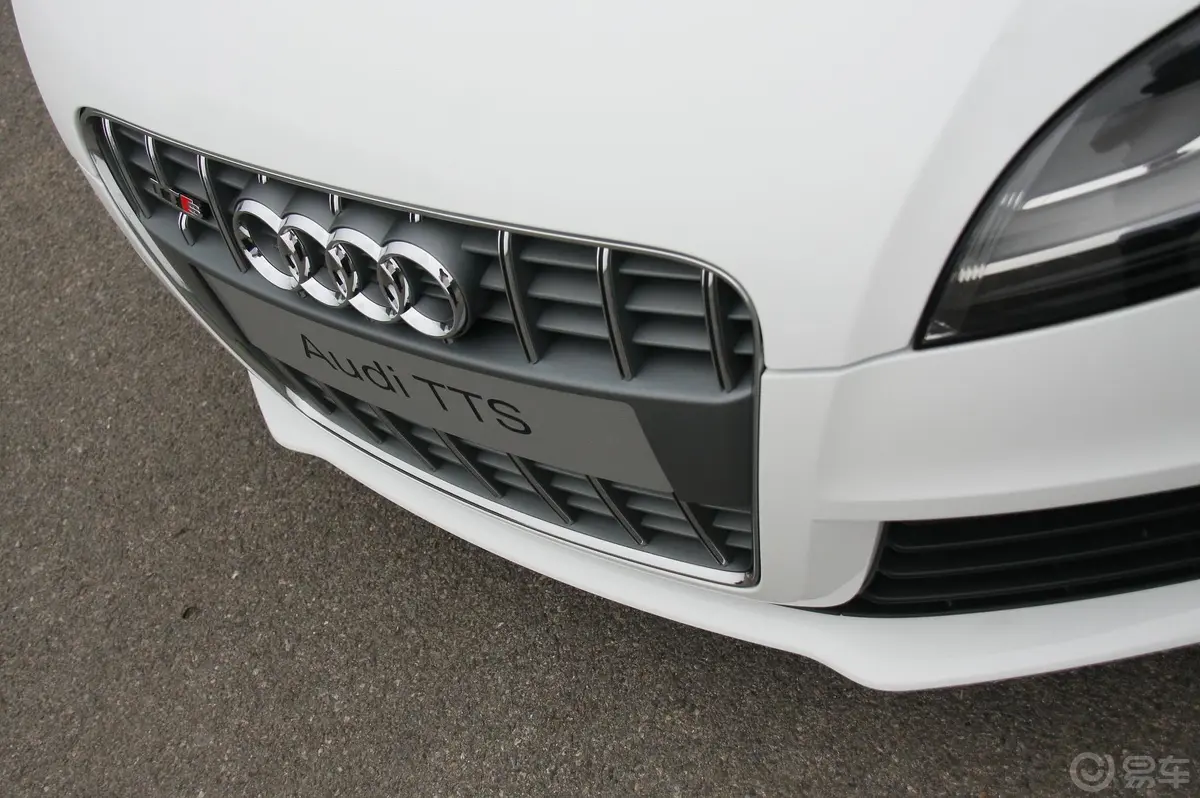 奥迪TTTTS Coupe 2.0 TFSI quattro S tronic外观