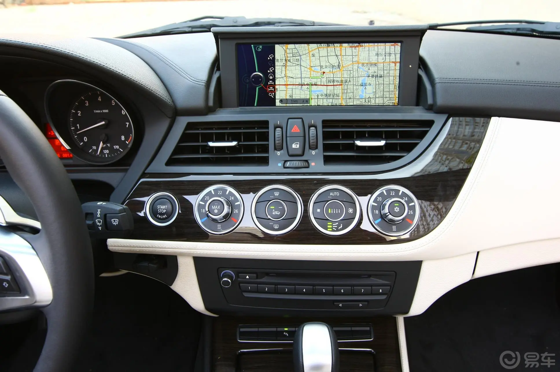 宝马Z4sDrive30i 锋尚型中控台整体