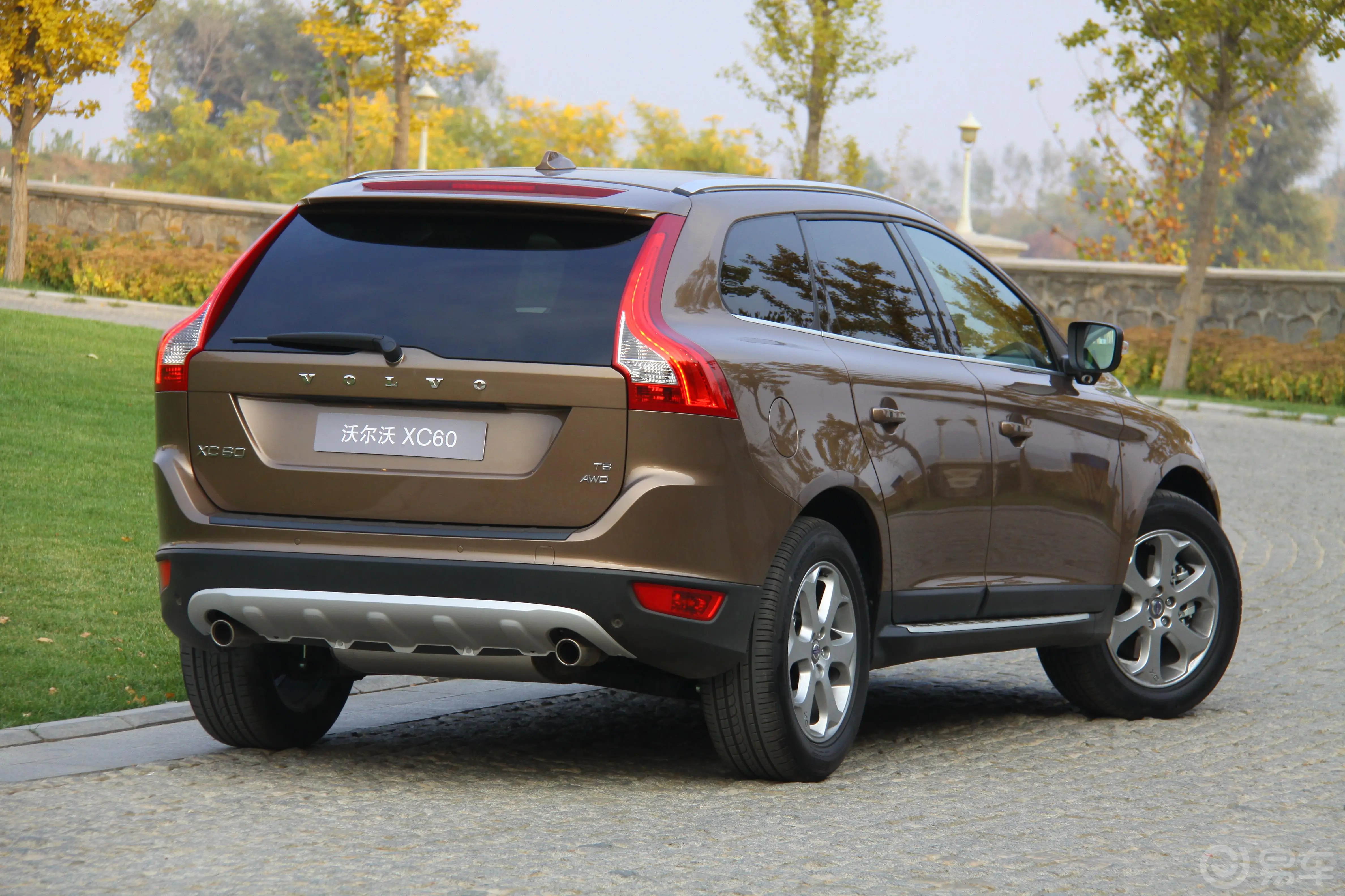 沃尔沃XC60(进口)T6 AWD 智雅版外观