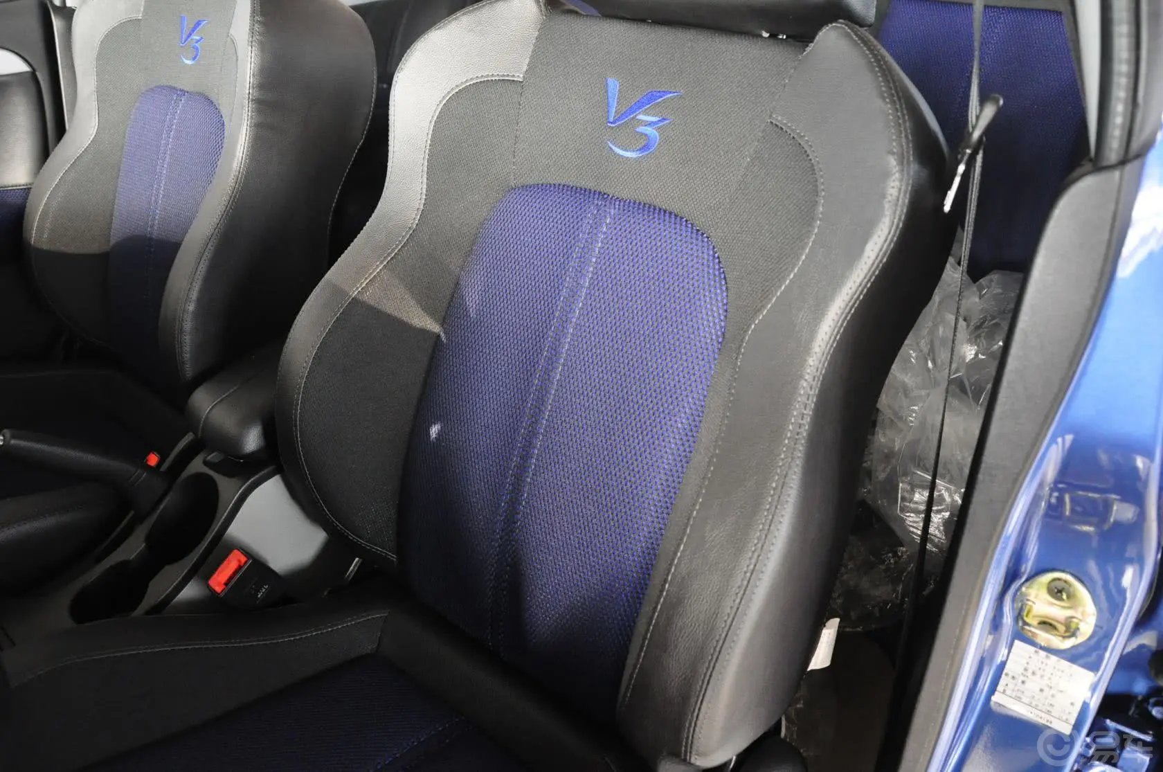 V3菱悦新 风采版 EXi MT驾驶员座椅