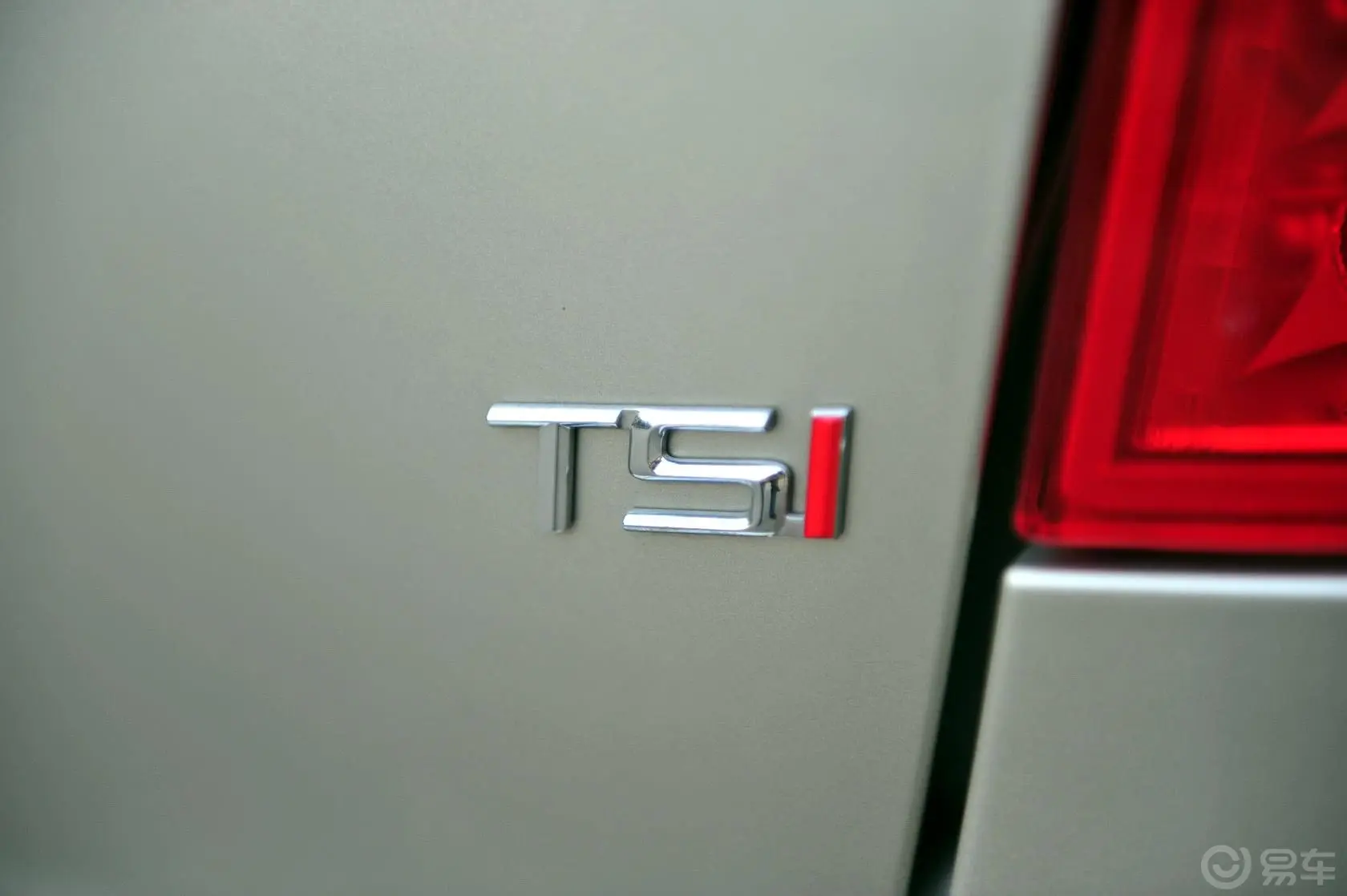 明锐1.4TSI 双离合器手自动一体 逸俊版外观