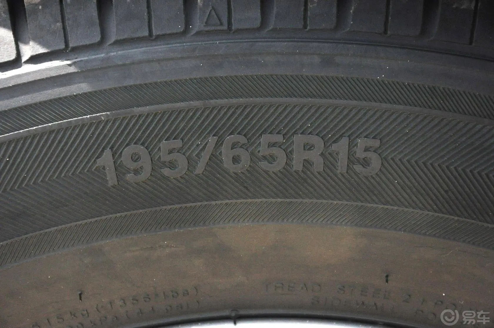 悦动1.6L GLS 自动轮胎规格