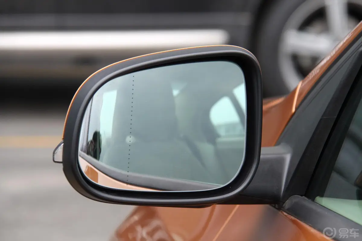 沃尔沃S60(进口)1.6T 双离合 DRIVe舒适版后视镜镜面（后）