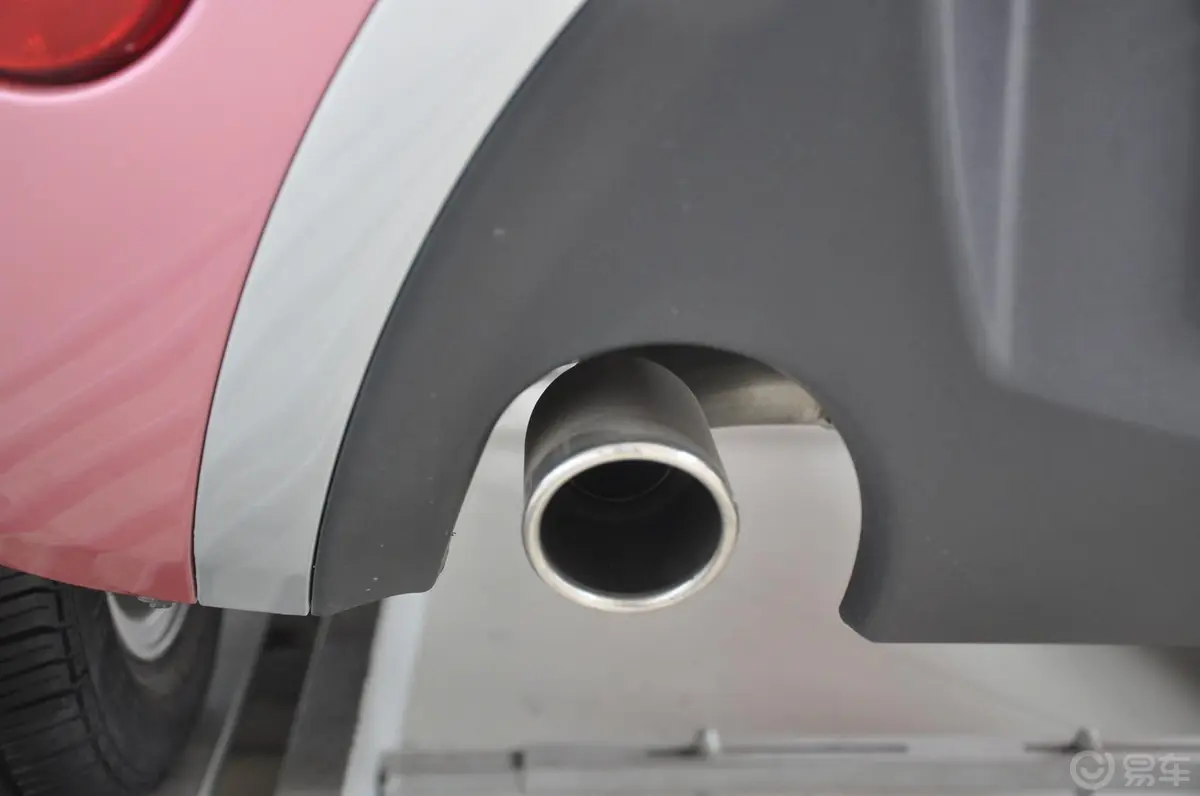 奇瑞QQme1.3—AMT 自由巡航排气管（排气管装饰罩）
