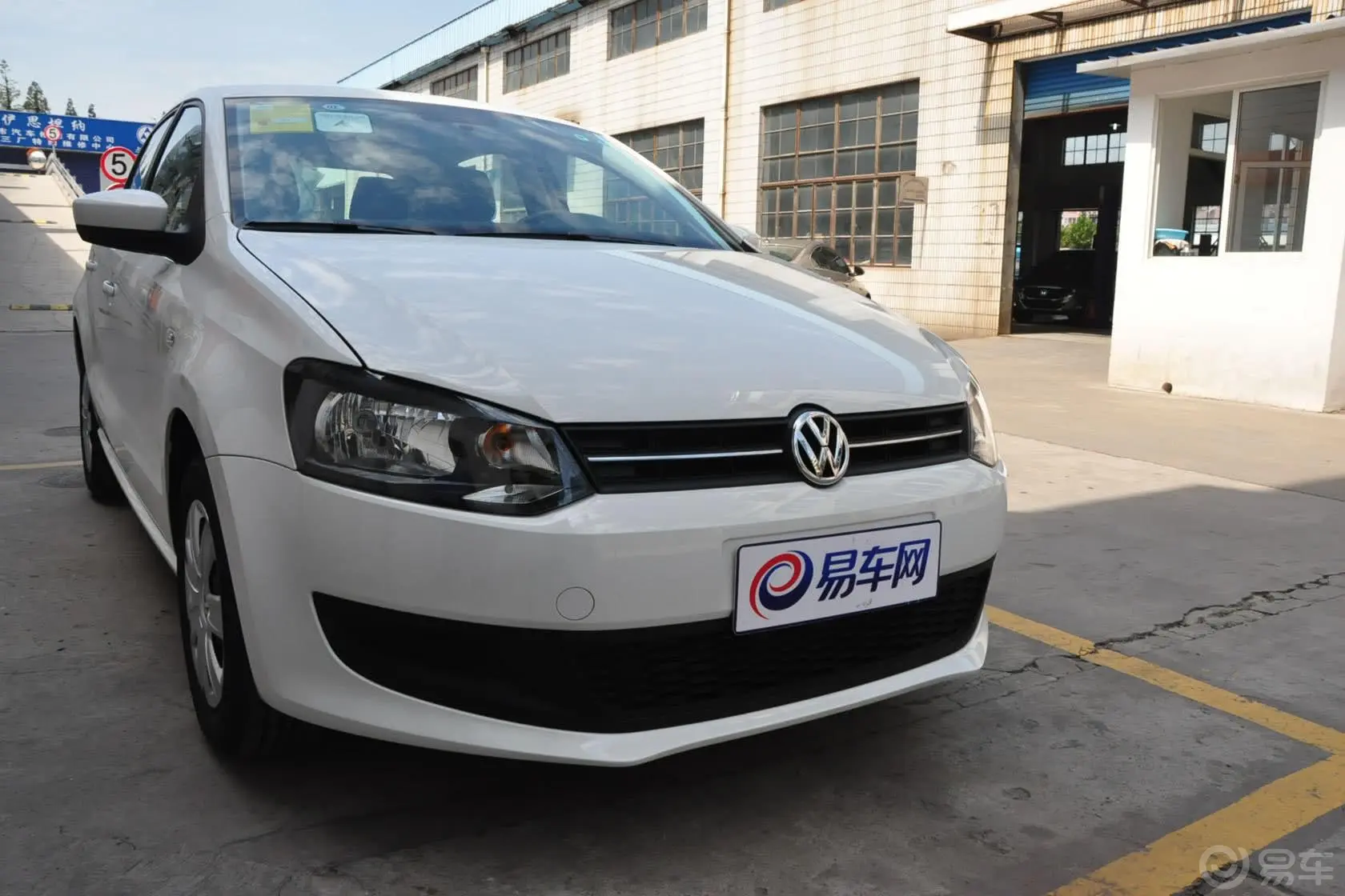 Polo1.4L 手动 致乐版外观