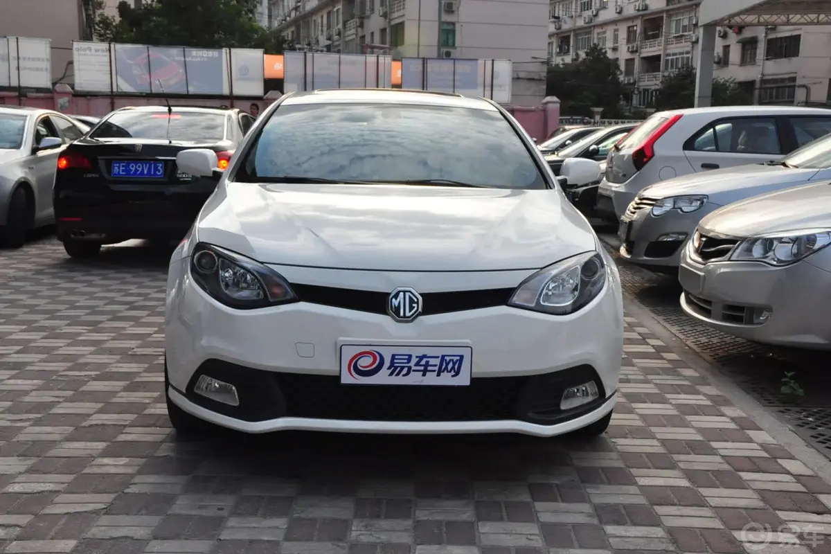 MG6掀背 1.8T 手动 舒适版外观