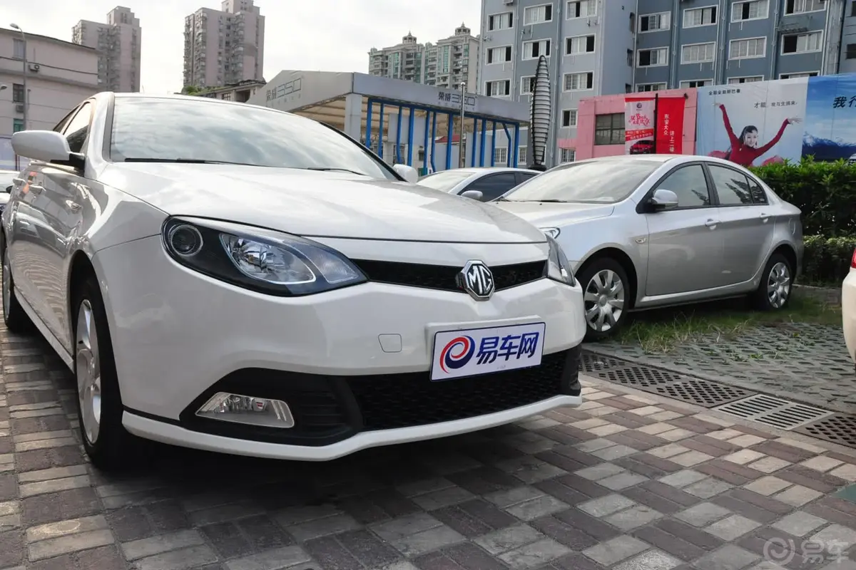 MG6掀背 1.8T 手动 舒适版外观