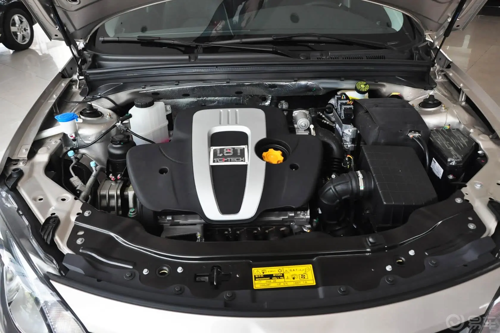 MG6掀背 1.8T 自动 精英版发动机