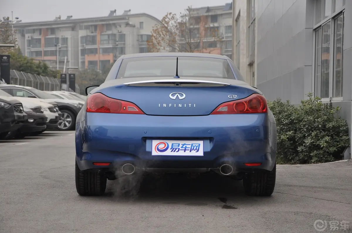 英菲尼迪G系37 Convertible 特殊红木版外观