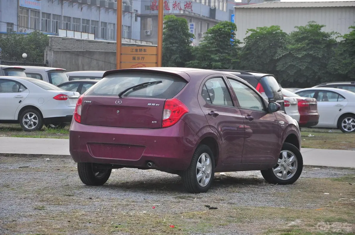 和悦A13RS 1.3L VVT 豪华型外观