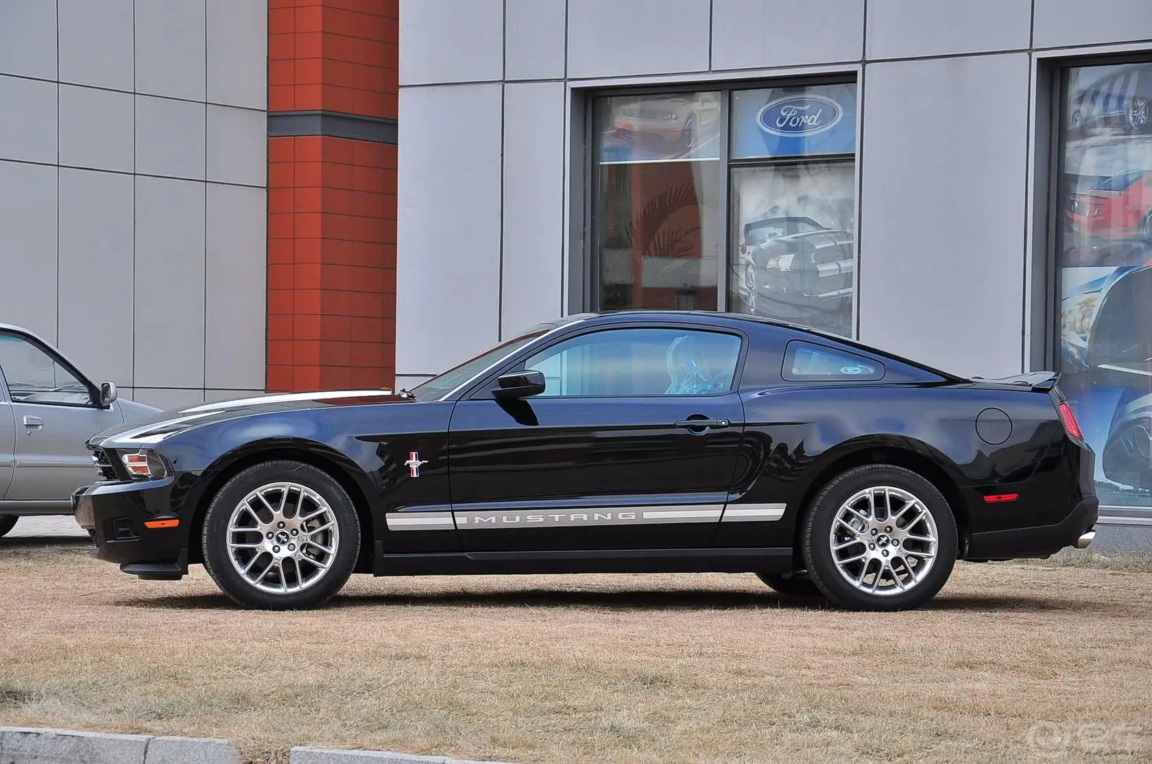 Mustang3.7L V6 202A外观