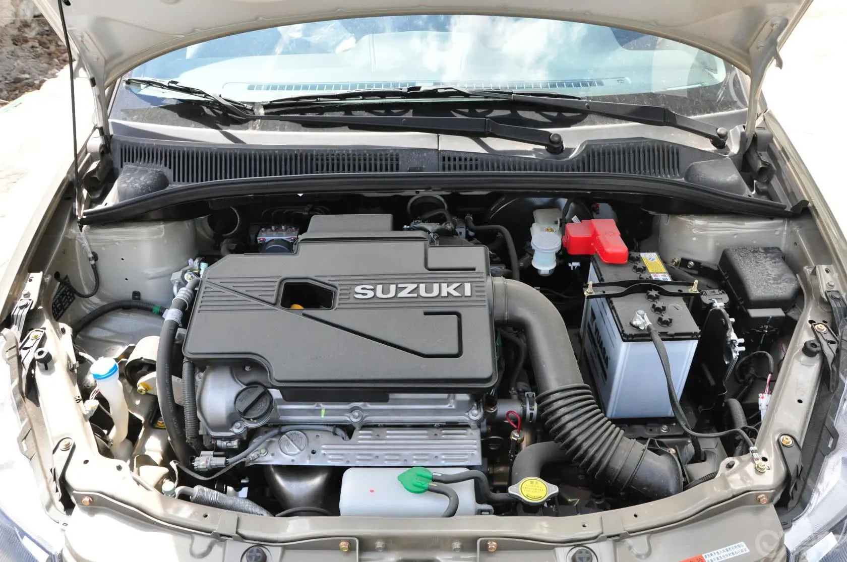 天语 SX41.6L 自动 锐骑版发动机