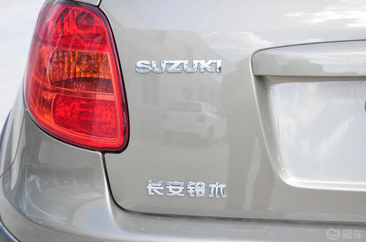 天语 SX41.6L 自动 锐骑版外观