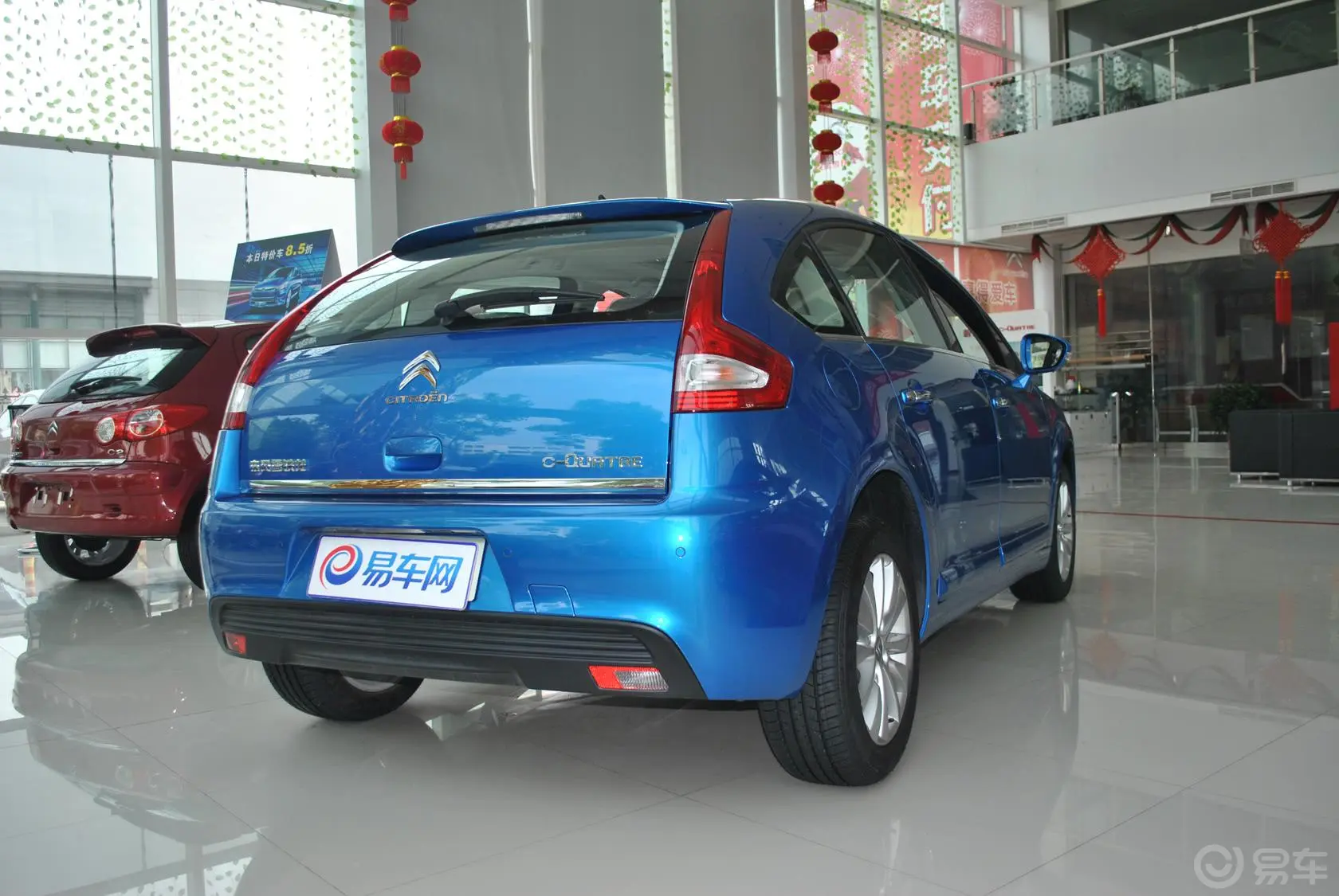 世嘉两厢 1.6L 自动 乐享型外观