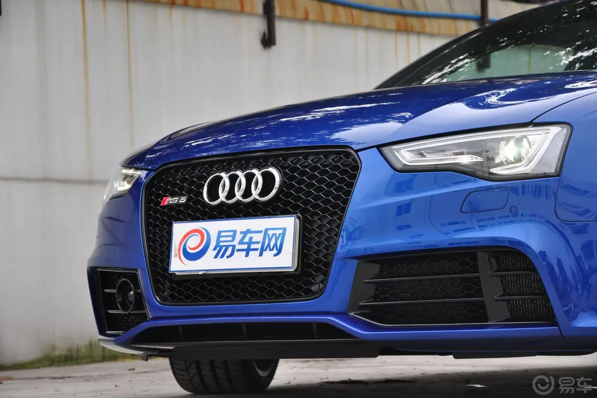 奥迪RS 54.2L 双离合 quattro Coupe外观