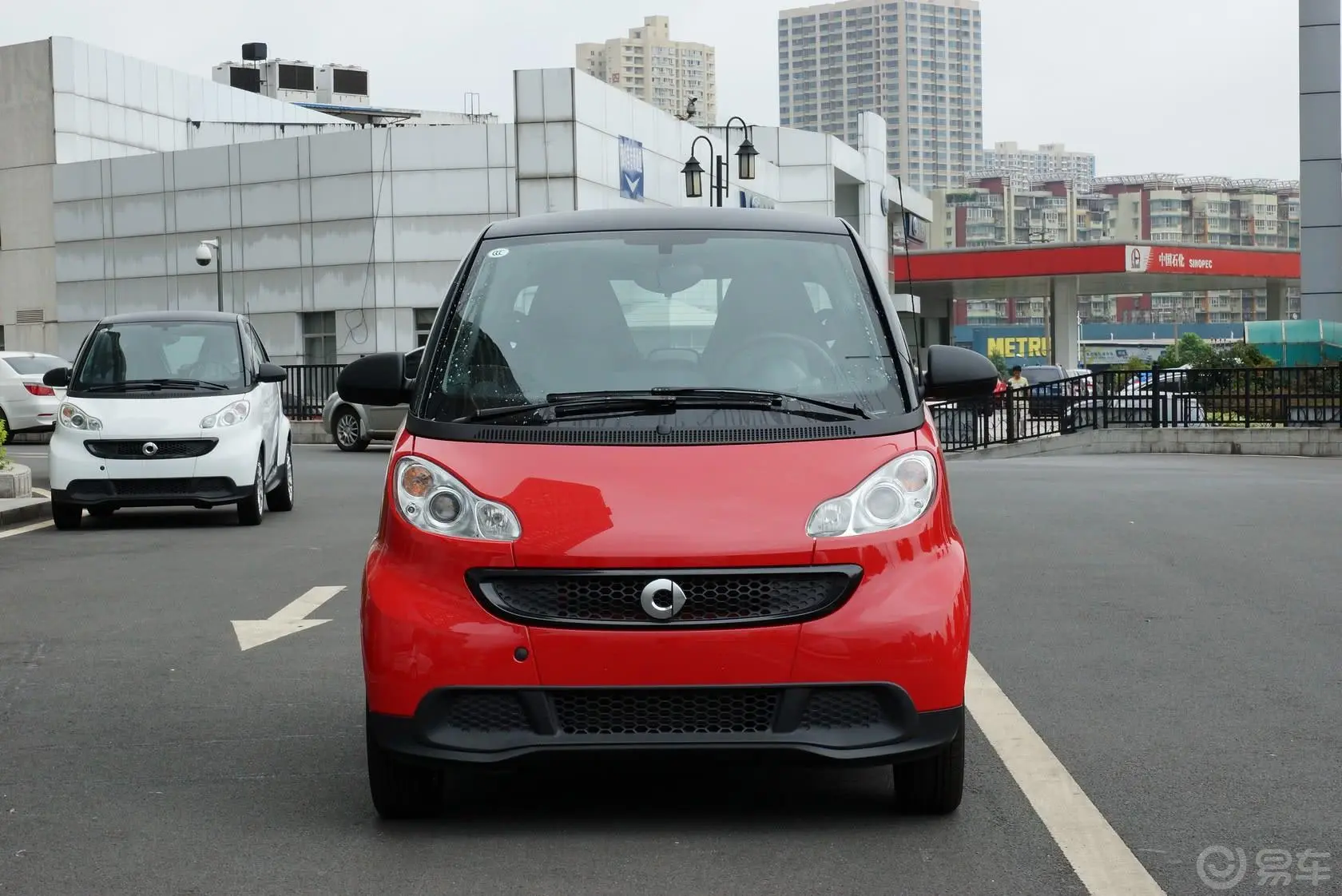 smart fortwo1.0L MHD 硬顶标准版外观