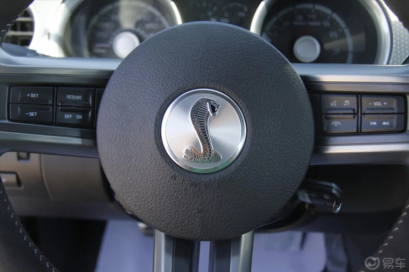 MustangShelby V8 5.4L 手动 豪华版 SVT改装内饰