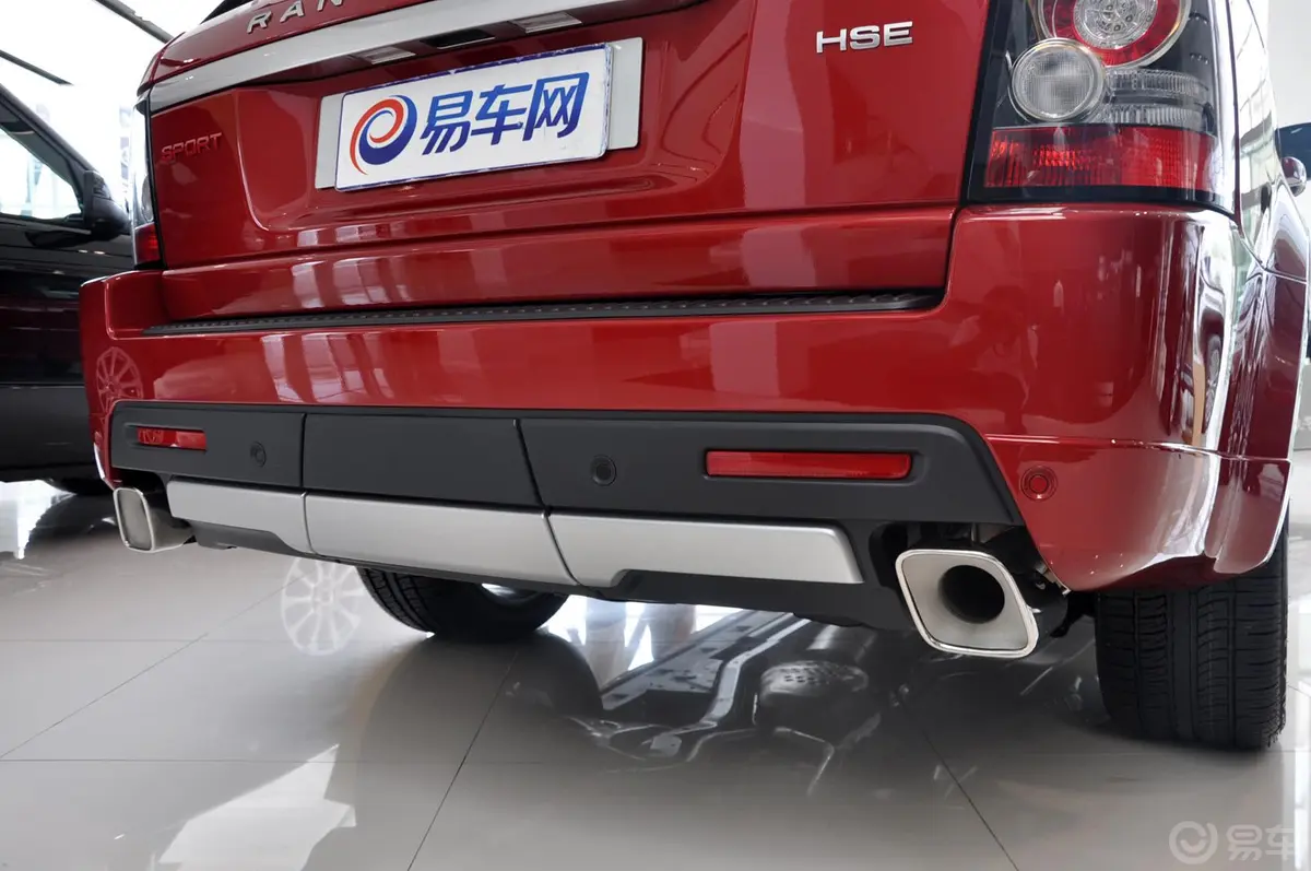 揽胜运动版5.0L V8 NA HSE 驭红限量版外观