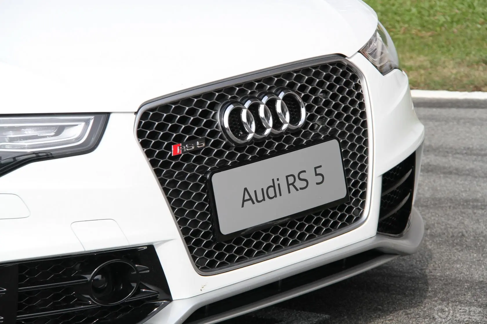 奥迪RS 54.2L 双离合 quattro Coupe外观