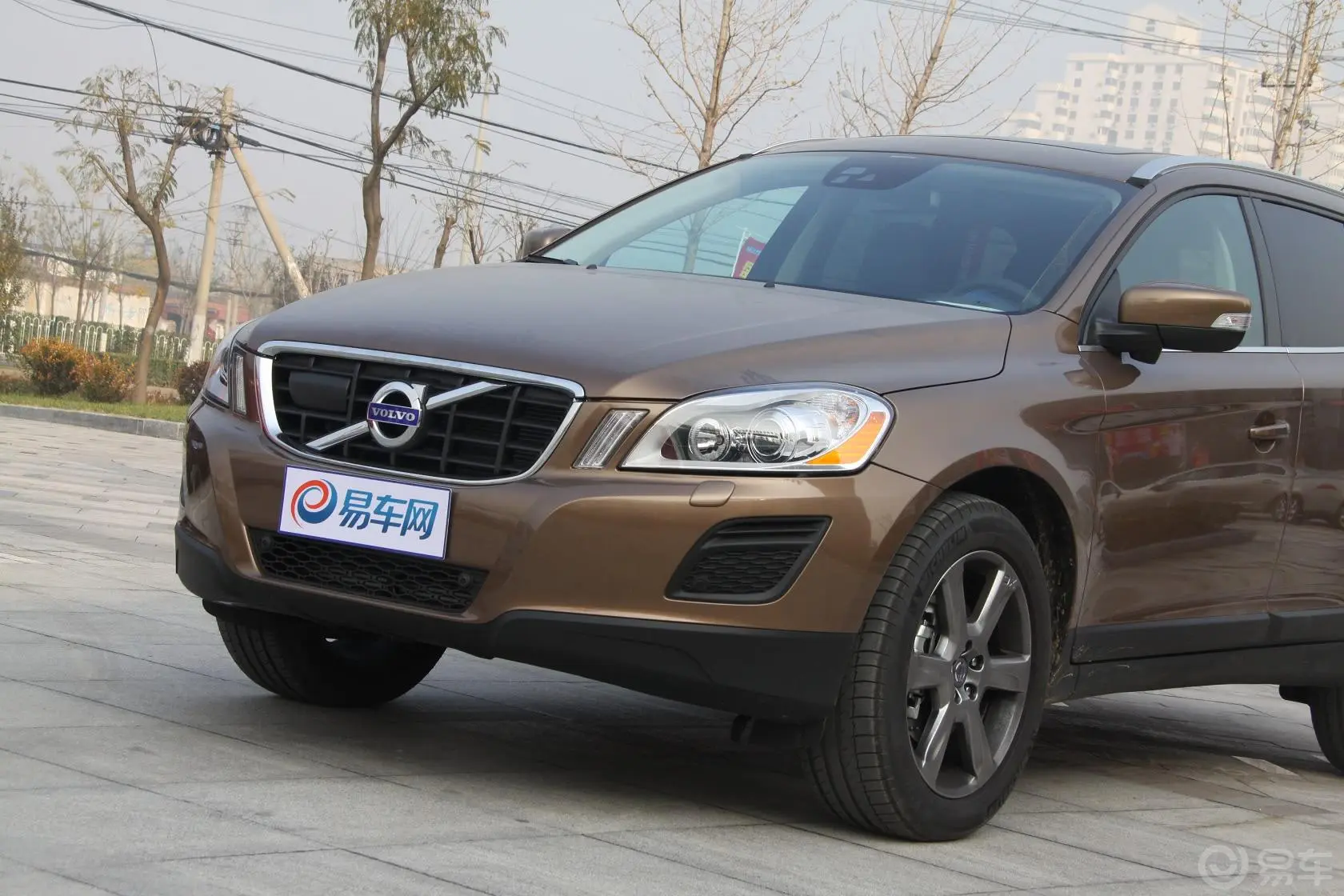 沃尔沃XC60(进口)2.0T T5 智尊版车头局部