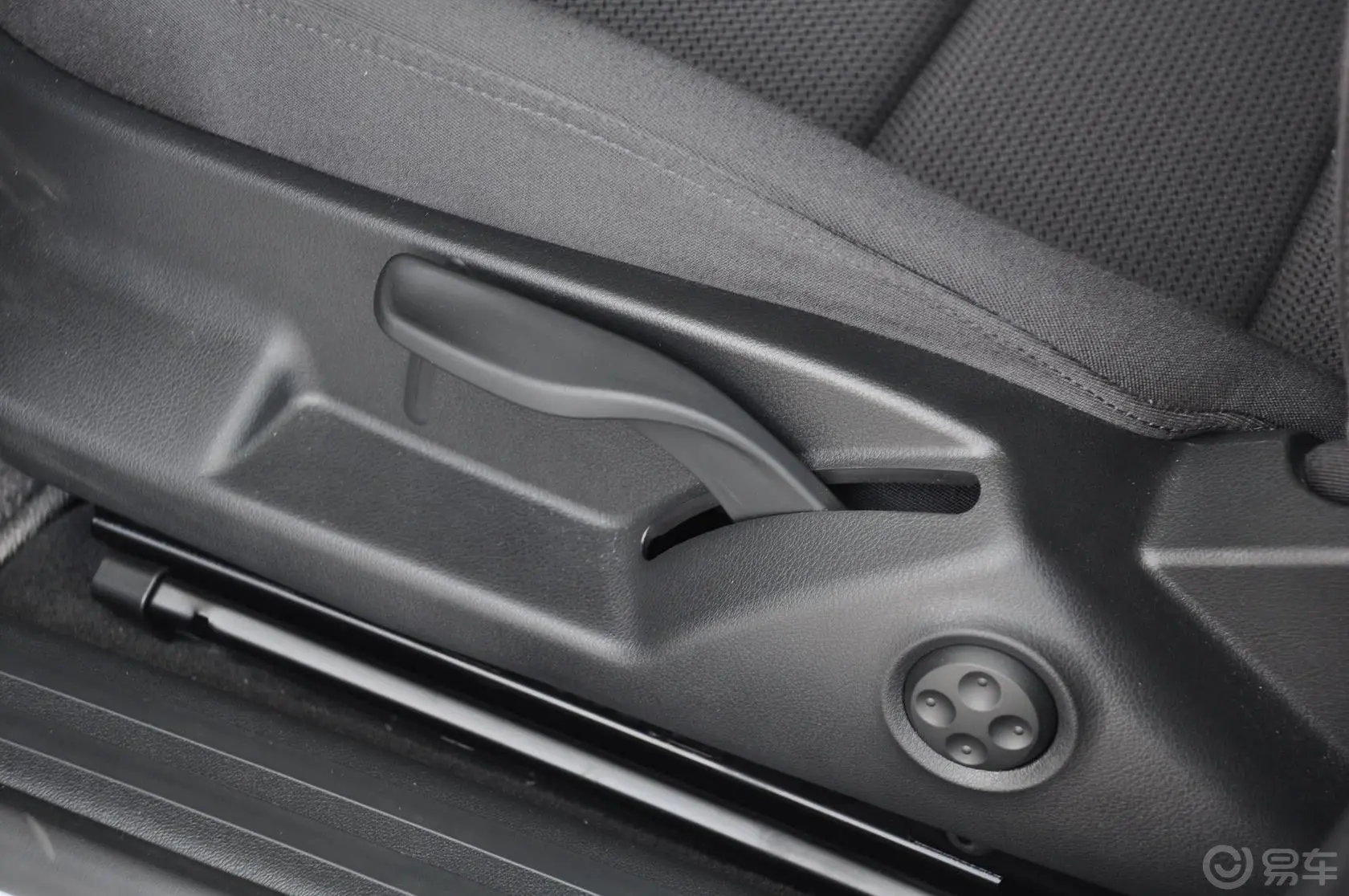 奥迪A3(进口)Sportback 1.4T 自动 舒适型座椅调节键