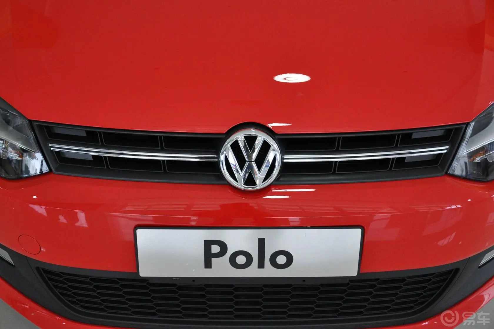 Polo1.6L 自动 舒适版前格栅侧俯拍