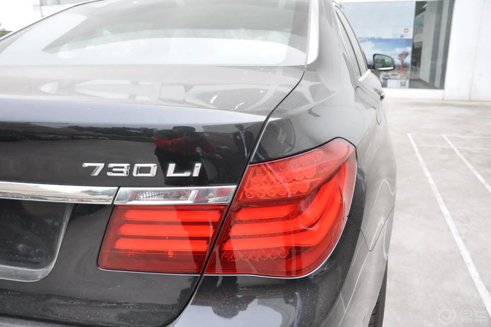 宝马7系730Li 豪华型外观