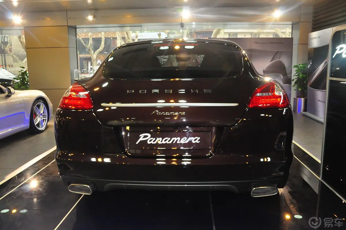 PanameraPanamera Platinum Edition 3.6L正后水平