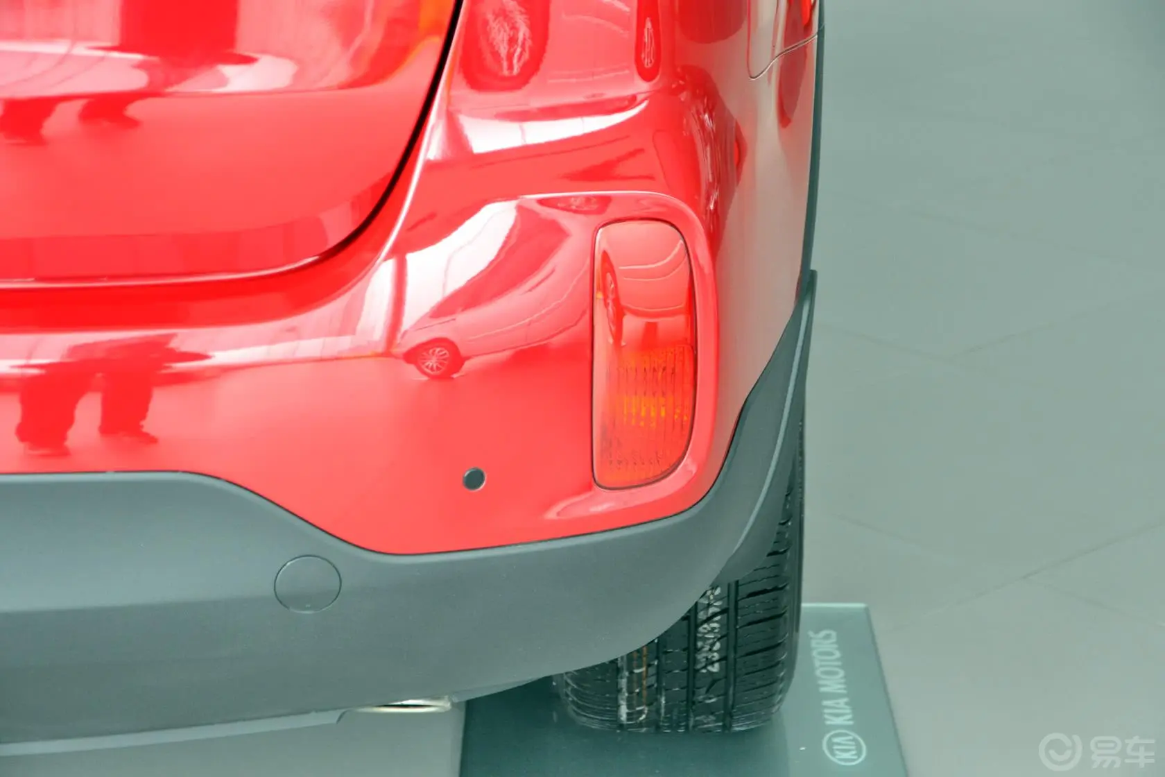 索兰托2.4L 汽油  舒适版 七座外观