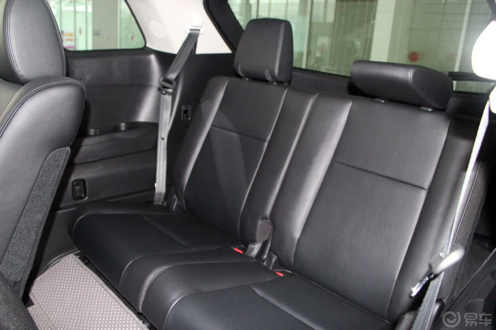 马自达CX-93.7L 自动标准型后排座椅