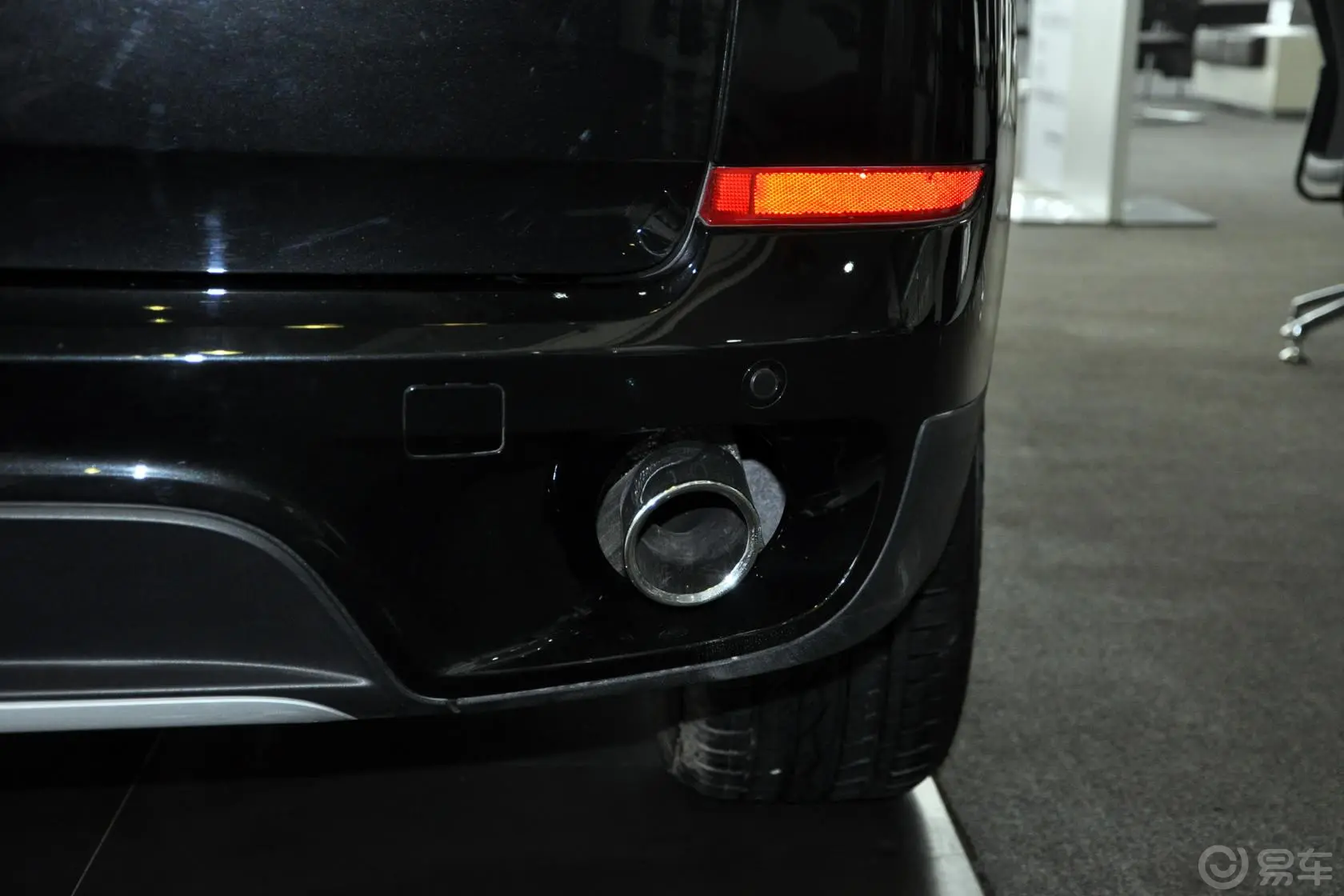 宝马X5(进口)xDrive35i 豪华型排气管（排气管装饰罩）